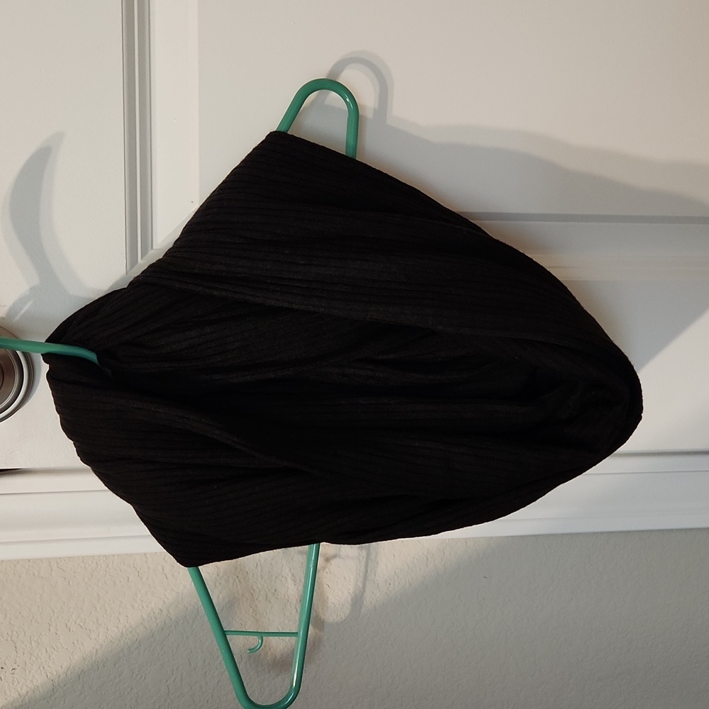 Savvi scarf